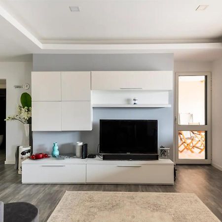 Lovely 1-Bedroom Apartment With Parking Ocean View فونشال المظهر الخارجي الصورة