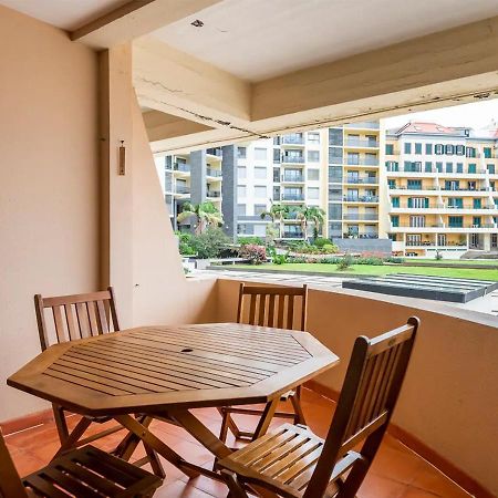 Lovely 1-Bedroom Apartment With Parking Ocean View فونشال المظهر الخارجي الصورة